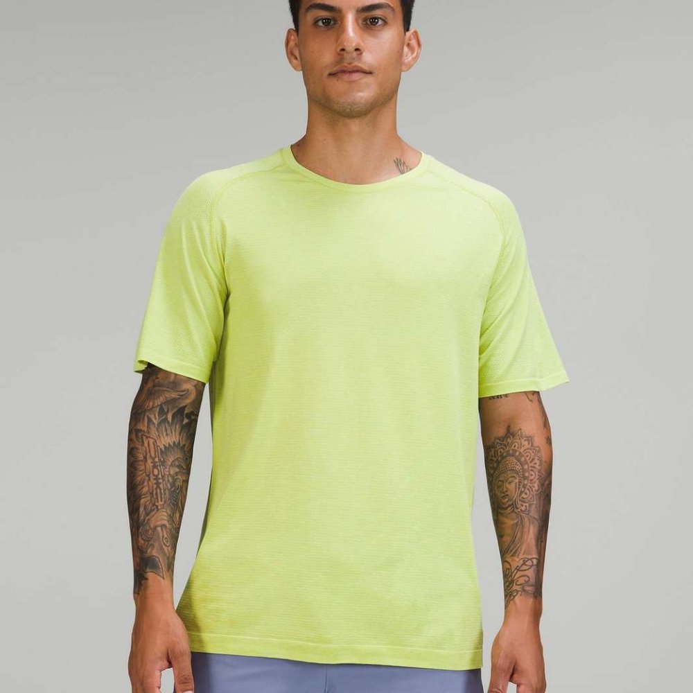 Lululemon Metal Vent Tech 2.0 Short Sleeve Shirt